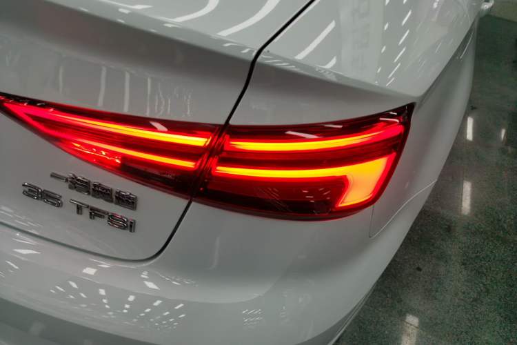 Used Audi A3 2020 Limousine 35 TFSI Fashion Edition China VI Emission Standard Exterior 3