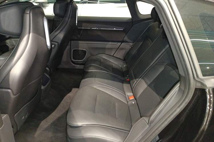 Used Avatr 12 2025 Ultra Extended-Range Edition