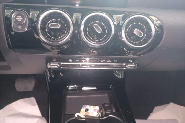 Used Mercedes-Benz A-Class 2022 A 200 Dynamic Edition Audio And AC Panel