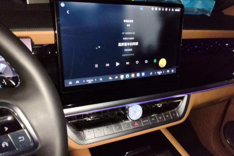 Used Tank 500 New Energy 2023 Hi4-T
