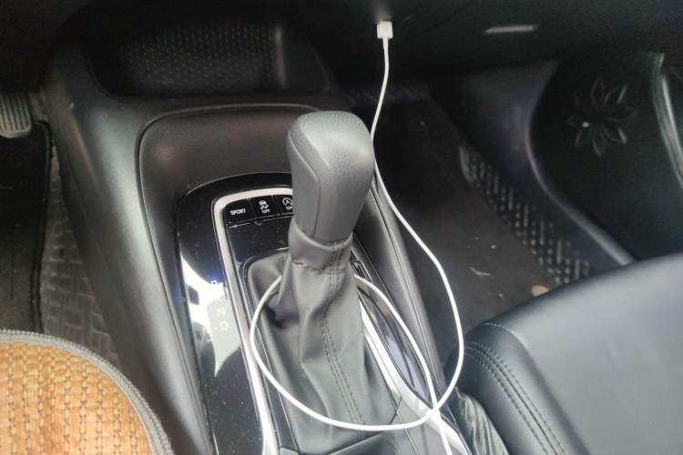 Used Toyota Levin 2021 185T CVT Luxury Edition
