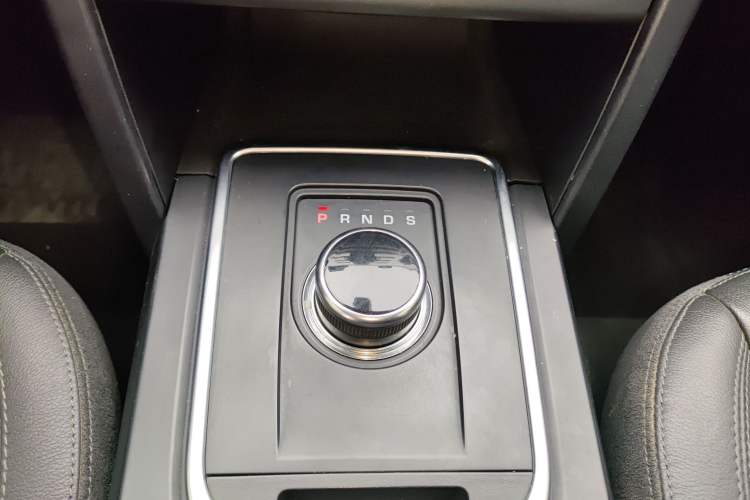 Used Land Rover Discovery Sport 2018 240 PS PURE Edition