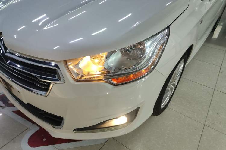 Used Citroen C4L 2014 1.6THP Intelligent Drive Automatic Dynamic Model Left Front Headlight