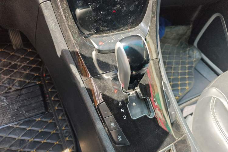 Used Luxgen Great 7 SUV 2015 2.2T Two-Wheel Drive Smart Version