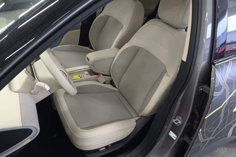 Used firefly 2025 Free Edition
