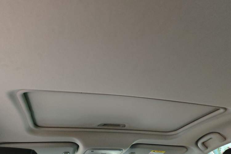 Used Buick GT 2019 18T Automatic Connected Elite Model China VI Standard
