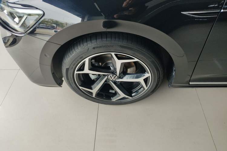 Used Volkswagen Passat 2025 Outstanding Model 380TSI Starry Dragon Glorious Edition
