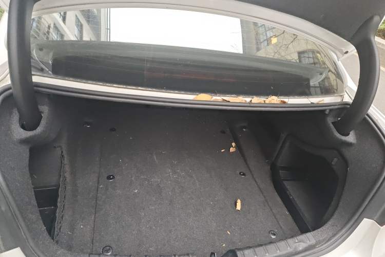 Used BMW 3 Series 2016 320Li Fashion Model
