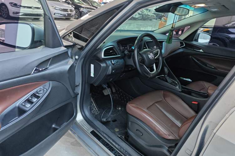 Used Buick GL6 2019 18T 6-Seater Connected Luxury Version China V Standard