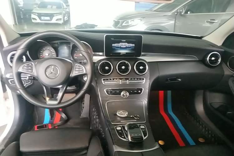 Used Mercedes-Benz C-Class 2017 Restyled C 180 L Fashion Edition Sport Version
