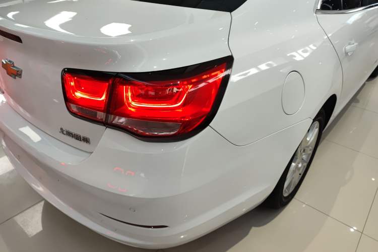 Used Chevrolet Malibu 2016 1.6T Automatic Comfort Edition Right Rear Taillight