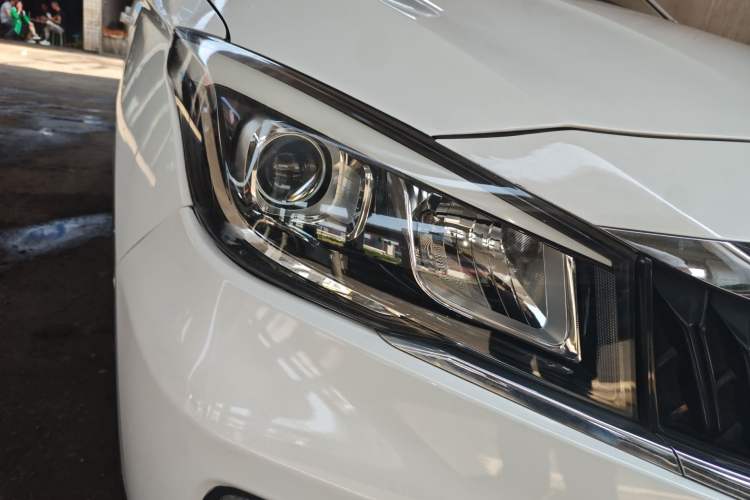 Used CHANGAN OSHAN A800 2019 1.6L Manual Comfort Model China VI Standard
