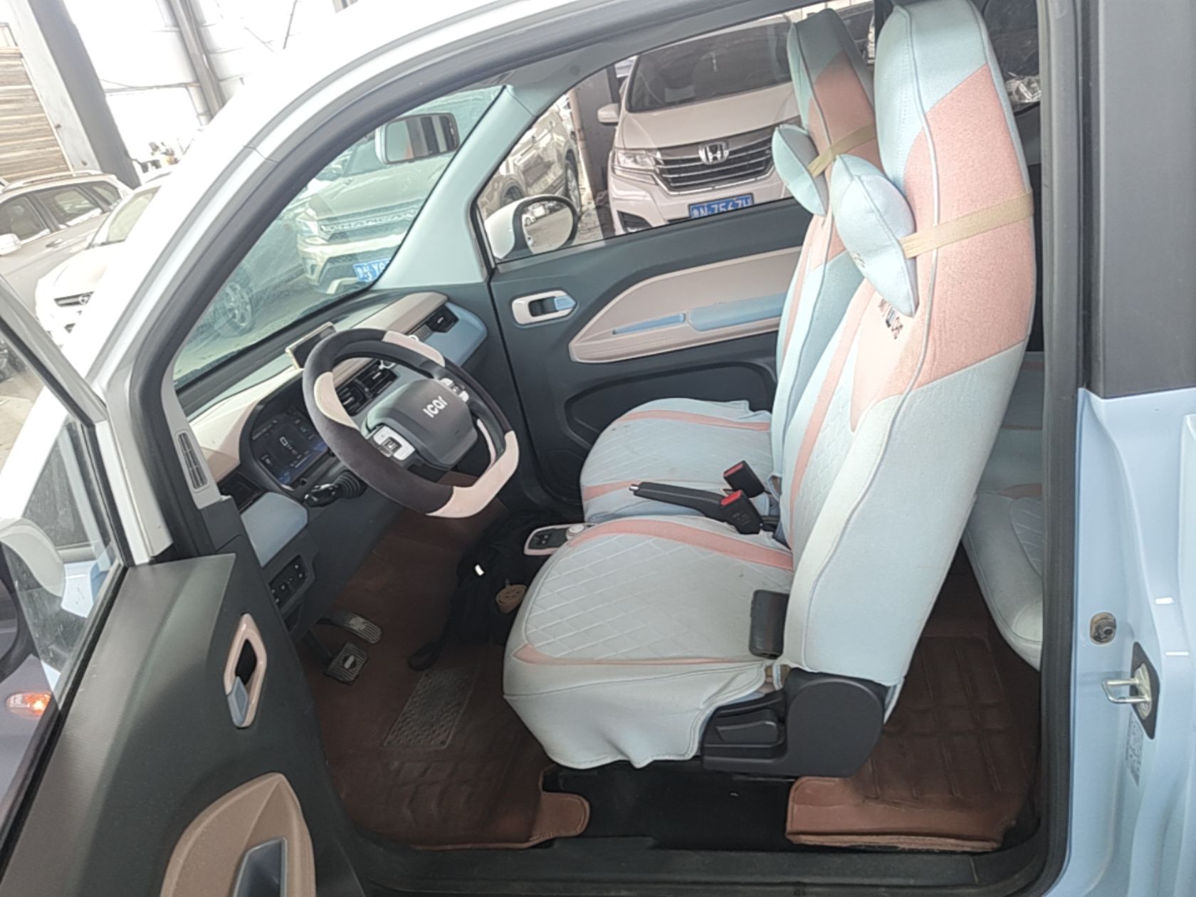 Interior delantero