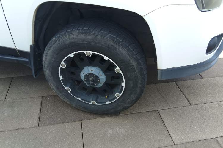 Used Jeep Compass 2014 2.4L four-wheel drive sport version
