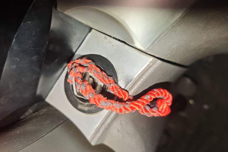 Used Jinbei Hiace 2016 2.0L Express Series Standard Version V19 Vehicle Key