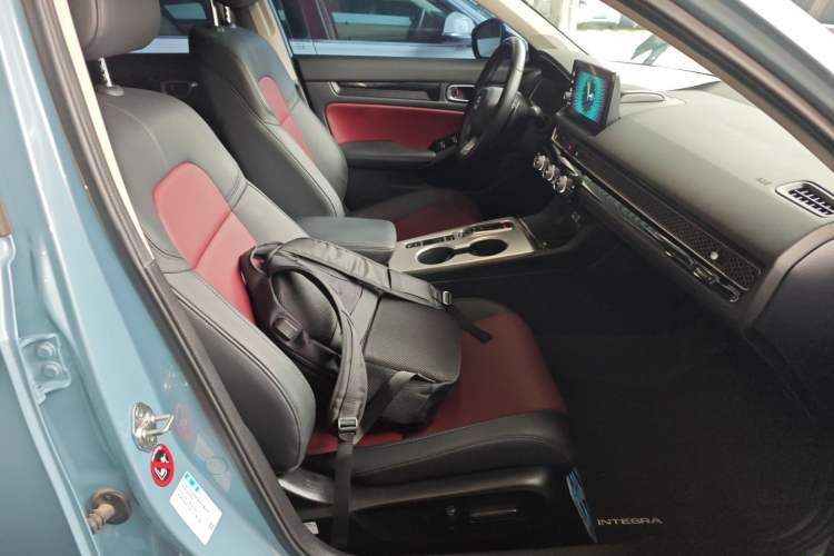 Used Honda Integra 2023 2.0L eHEV Sharp – Premium Edition Right Front Seat