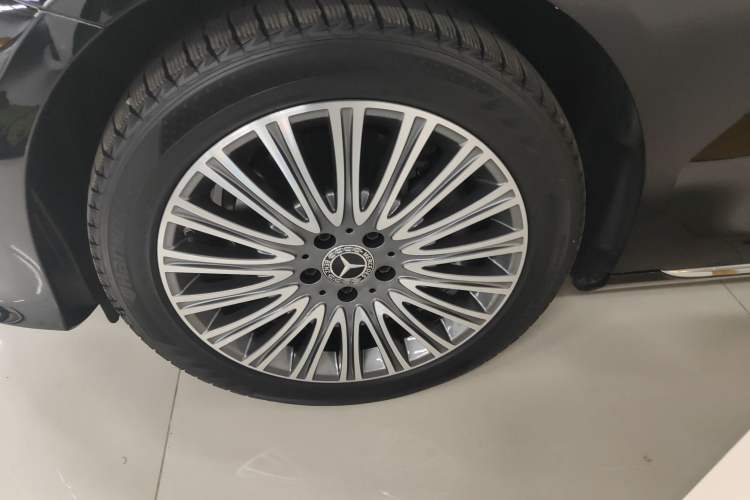 Used Mercedes-Benz E-Class 2022 Updated E 300 L Luxury Edition