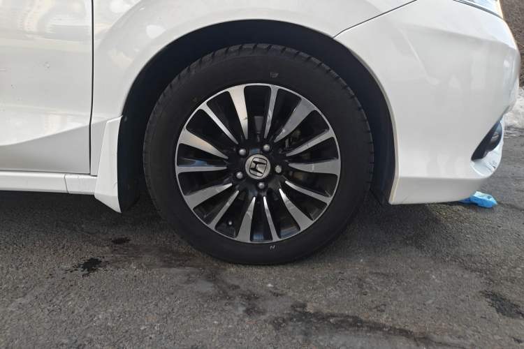 Used Honda Crider 2015 1.8L automatic comfort version