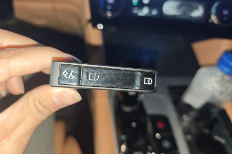 Used Lynk & Co 09 EM-P 2021 2.0T PHEV Halo Seven-Seater
