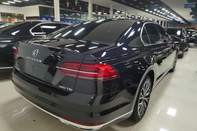 Used Volkswagen Phideon 2021 380TSI Luxury Edition