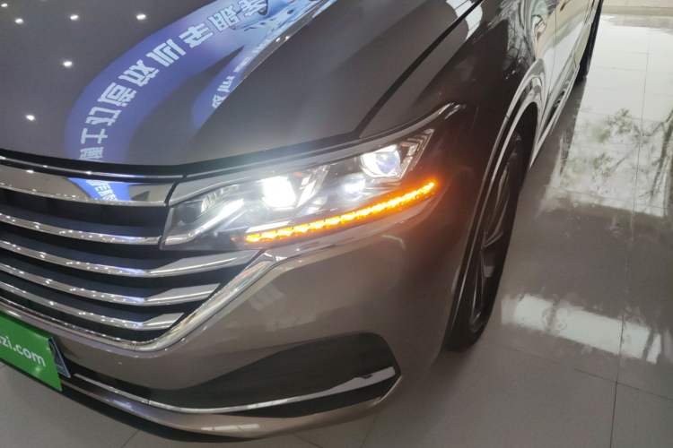 Used Volkswagen Viloran 2023 380TSI Luxury Edition Left Front Headlight