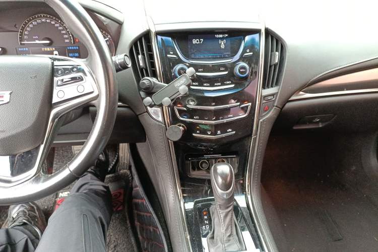 Used Cadillac ATS-L 2017 28T Tech Edition Audio And AC Panel