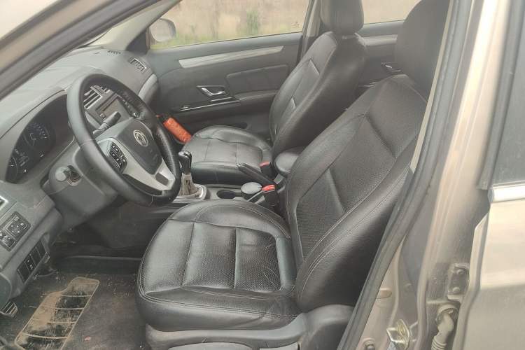 Used FORTHING Joyear S50 2014 1.5L Manual Luxury Edition
