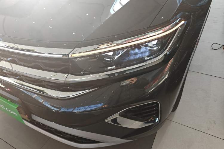 Used Volkswagen Talagon 2024 380TSI All-Wheel Drive Luxury Prestige Pro 7-Seater Left Front Headlight