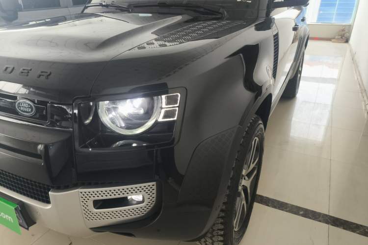 Used Land Rover Defender 2023 Facelift 110 3.0T P400 Dark Edition