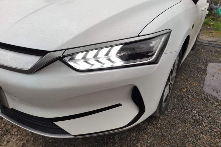 Used BYD Qin PLUS 2021 EV 400KM Luxury Model