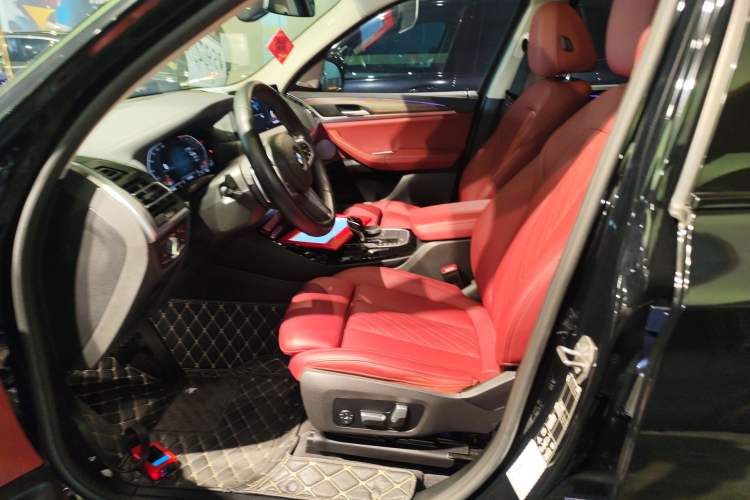 Used BMW X3 2022 xDrive30i Luxury Model M Night Sky Package Left Front Seat