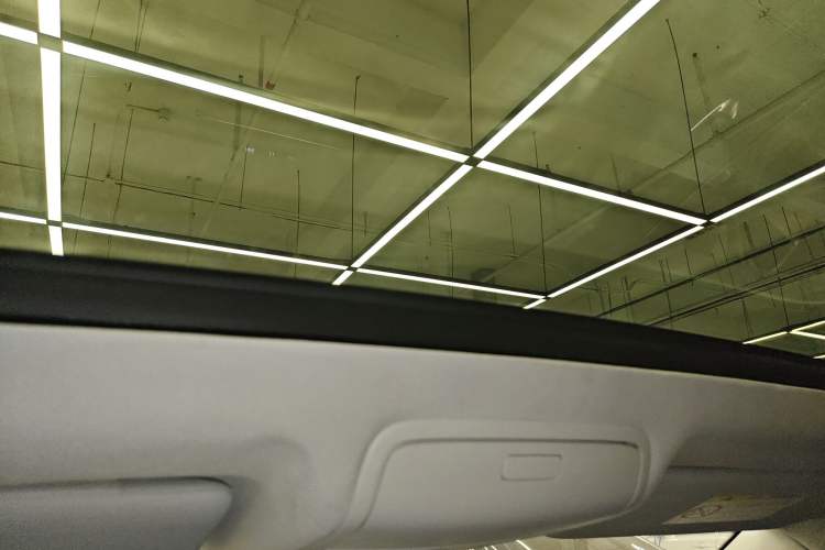 Used Volkswagen Tiguan 2015 1.8TSI Automatic Two-Wheel Drive Luxury Model