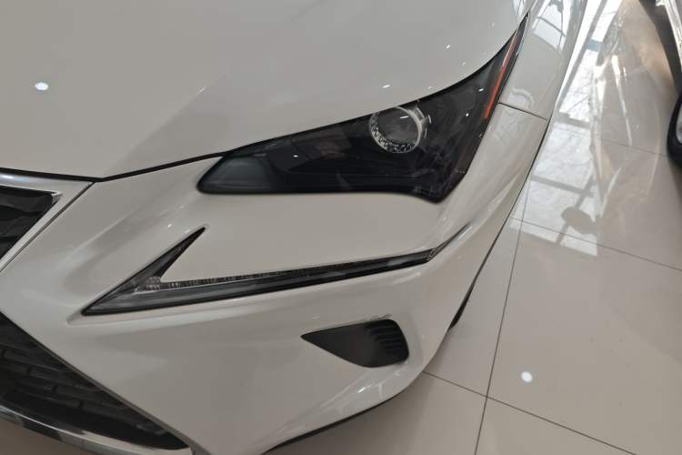 Used Lexus NX 2020 200 All-Wheel Drive Fēngshàng Version China VI Standard
