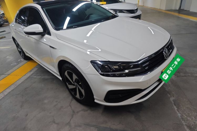 Used Volkswagen Lamando 2019 230TSI DSG Vision Edition China VI Standard Front Right 45 Deg