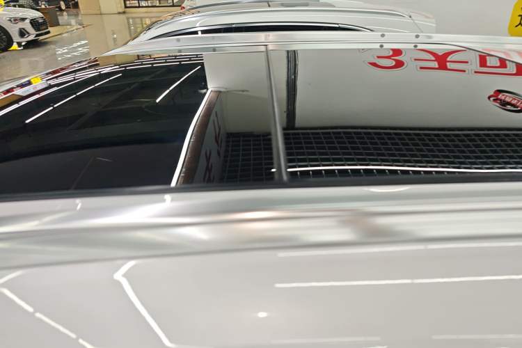 Used Cadillac XT5 2020 28T Four-Wheel Drive Luxury Version Roof