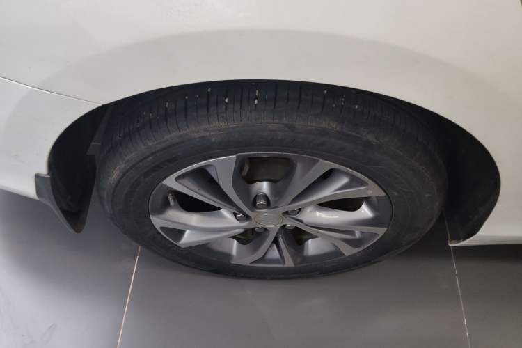 Used Buick Verano 2022 Pro 533T Fun Edition Exterior 5