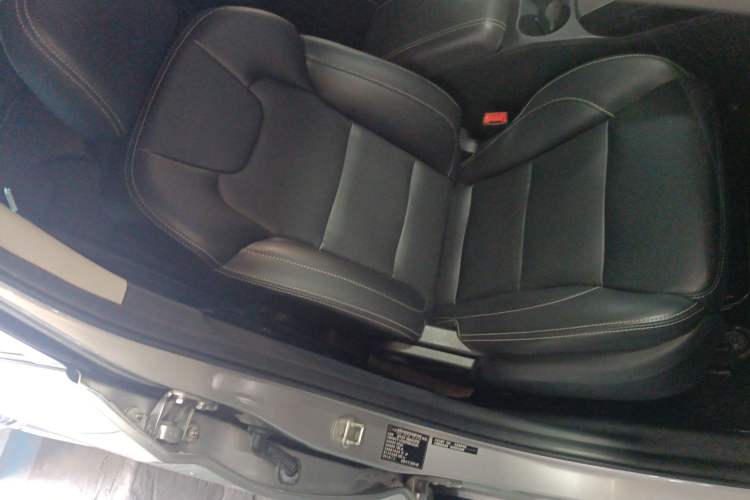 Used Dongfeng Fengon S560 2019 1.8L CVT Elite Model