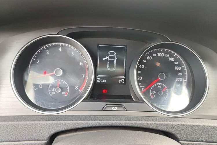 Used Volkswagen Golf 2015 1.4TSI Automatic Comfort Model