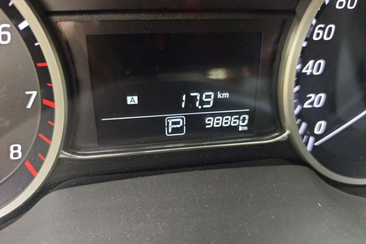 Used Nissan Sylphy 2018 1.6XV CVT Deluxe Edition Odometer Close Up