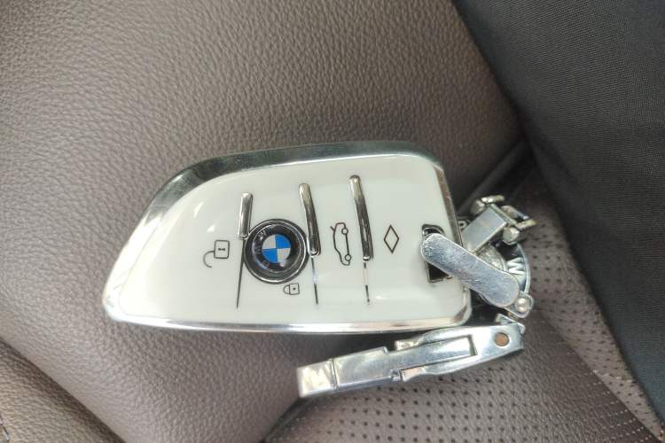 Used BMW i3 2022 eDrive 35 L Vehicle Key