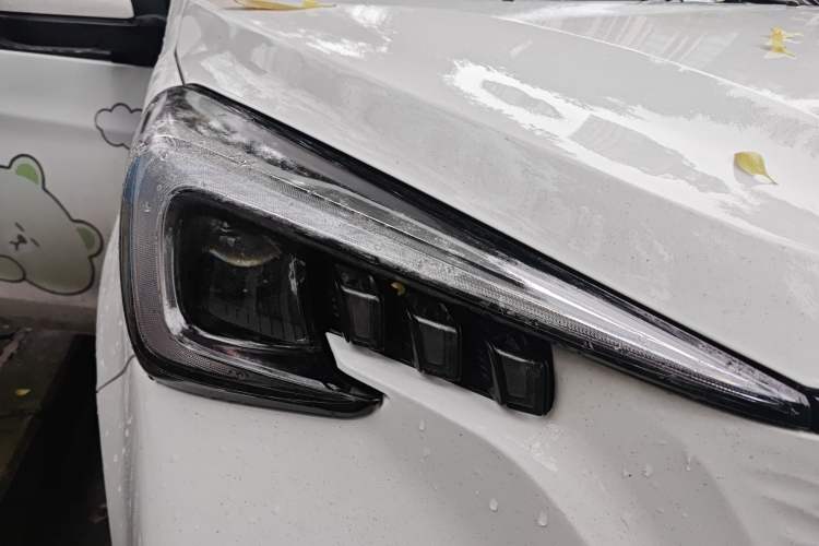 Used CHANGAN OSHAN Benni E-Star 2022 Qingxin Edition Colorful Model Lithium-NMC