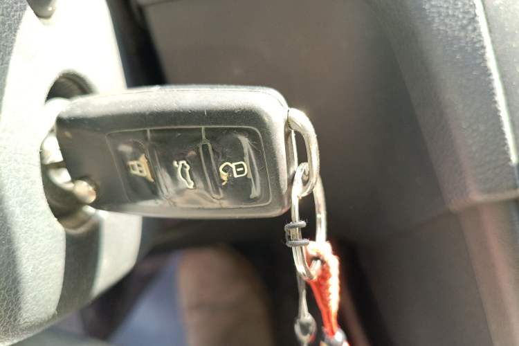 Used Volkswagen Santana 2013 1.6L Automatic Comfort Edition