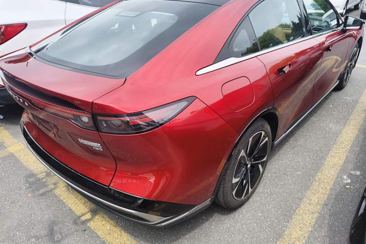 Used Mazda EZ-6 2024 Pure Electric 600 ZhiZun Edition Rear Right 45 Deg