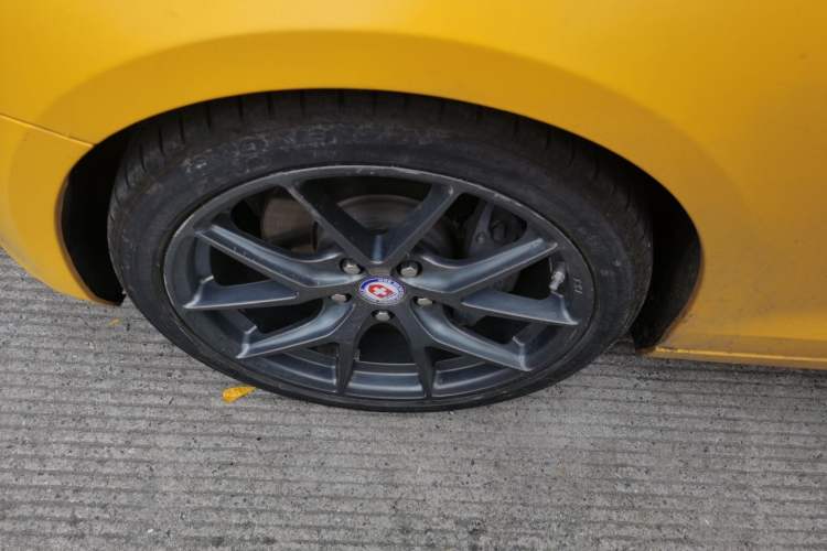 Used Cadillac ATS-L 2017 28T Fashion Edition Exterior 4