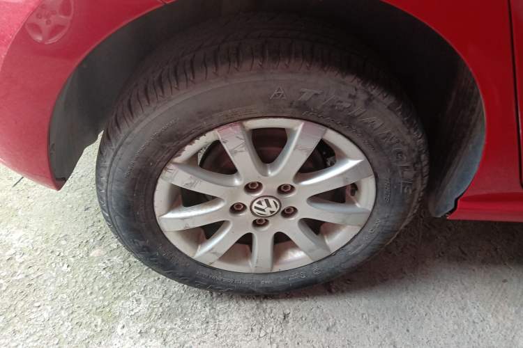 Used Volkswagen Polo 2014 1.4L Manual Fashion Edition