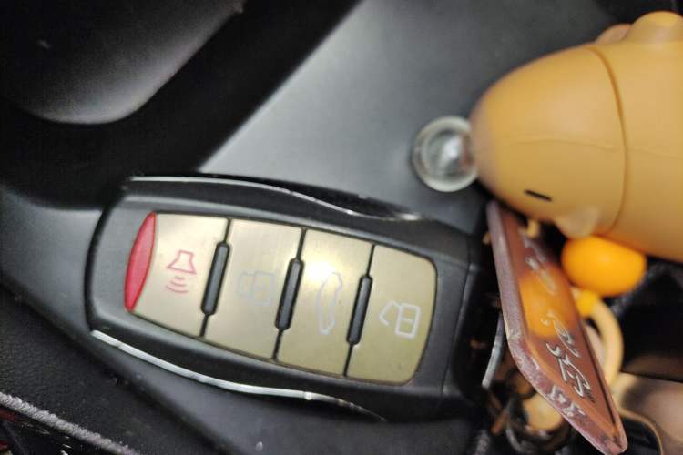 Used Haval H2s 2017 Red-Label 1.5T Dual-Clutch Luxury Model