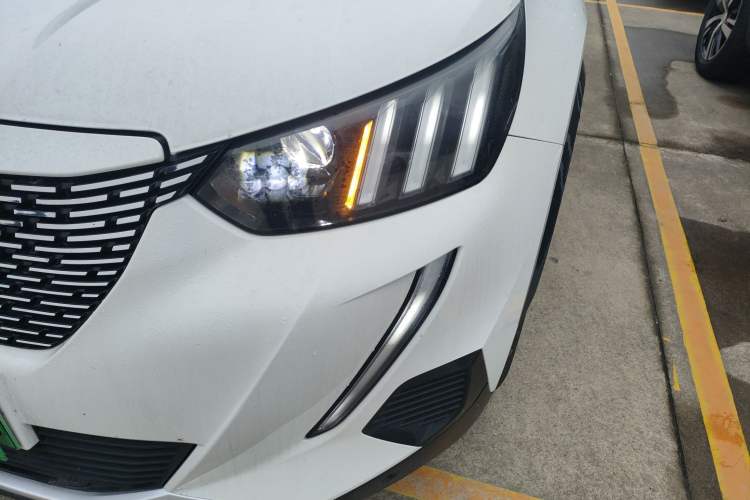 Used Peugeot e2008 2020 3D ZhenShang Edition