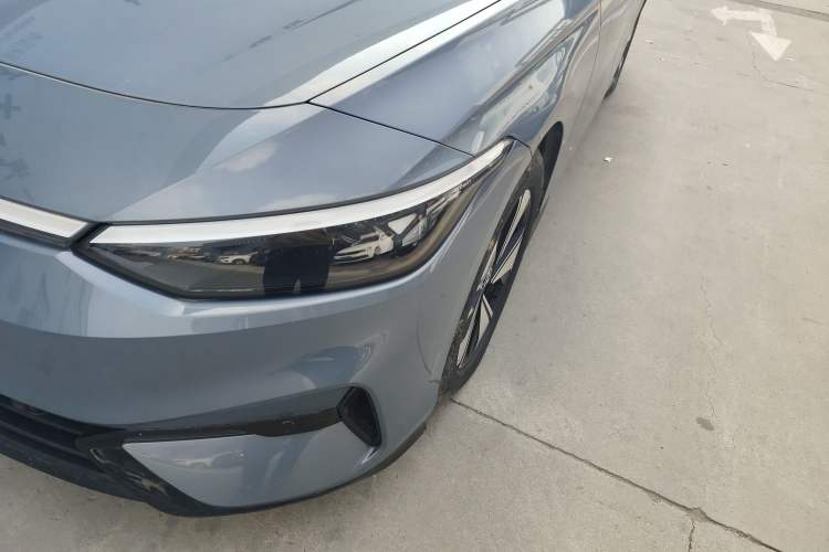 Used Volkswagen ID.7 VIZZION 2024 AIR model Left Front Headlight