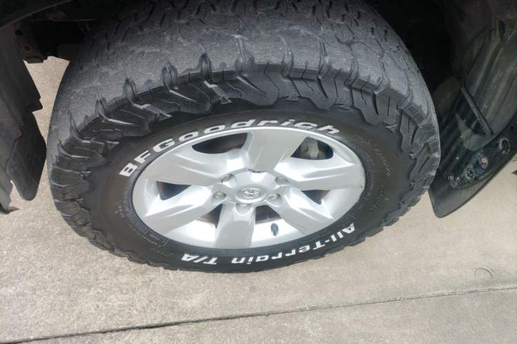 Used Toyota Prado 2014 4.0L 7-Seater Gasoline Middle East Version