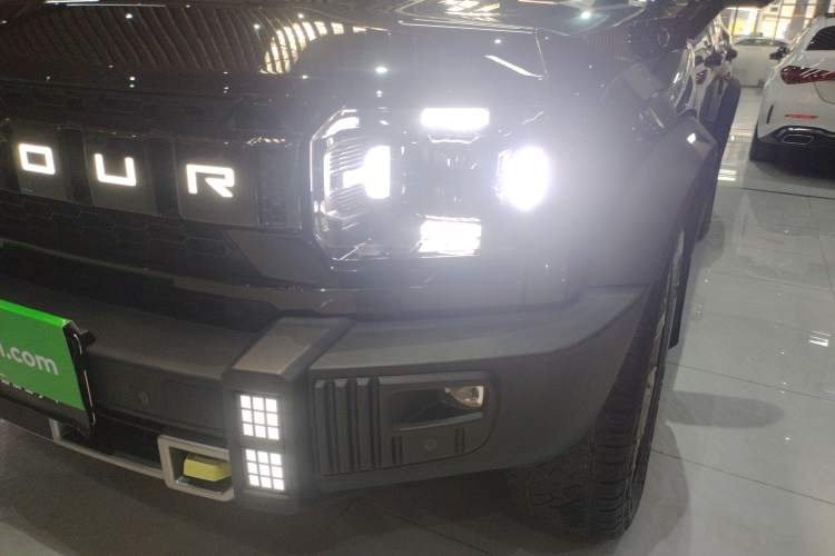 Used JETOUR Traveler 2023 2.0T Four-Wheel Drive Conqueror